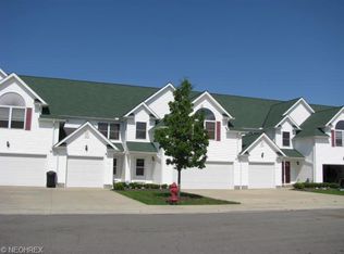 16490 Cottonwood Pl, Middlefield, OH 44062