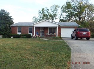 804 Falmouth St, Williamstown, KY 41097