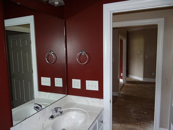 2nd image of 200 Sedgefield Dr