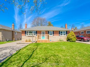 752 Eastbourne Ave, Oshawa, ON L1G 1P3