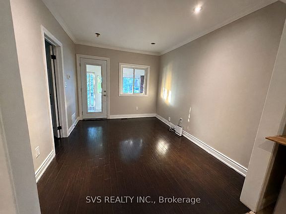3rd image of 45 Craydon Ave