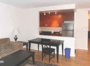 312 W 53rd St APT 3A, New York, NY 10019