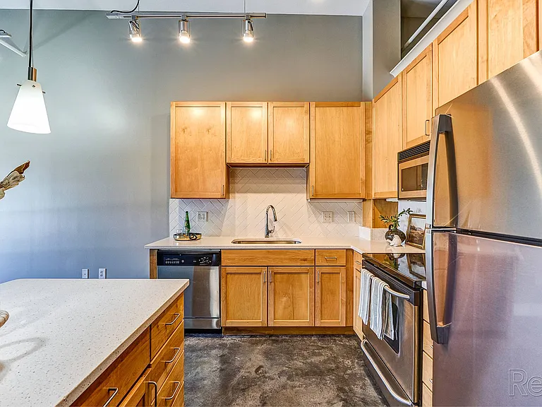 Zona Rosa Apartments — Photo 18