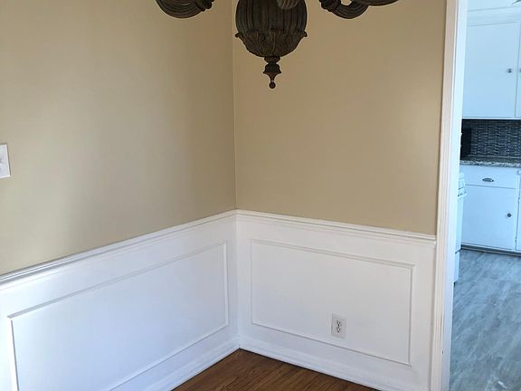3rd image of 2732 Guirado St