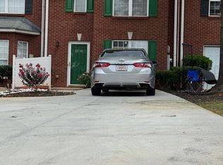 5605 Strathmoor Manor Cir, Lithonia, GA 30058