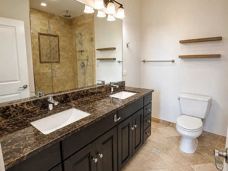 1470 W Carmen Ave #301 — Photo 20