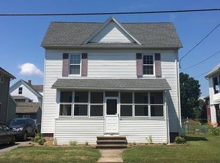20 Moore St, Chicopee, MA 01013