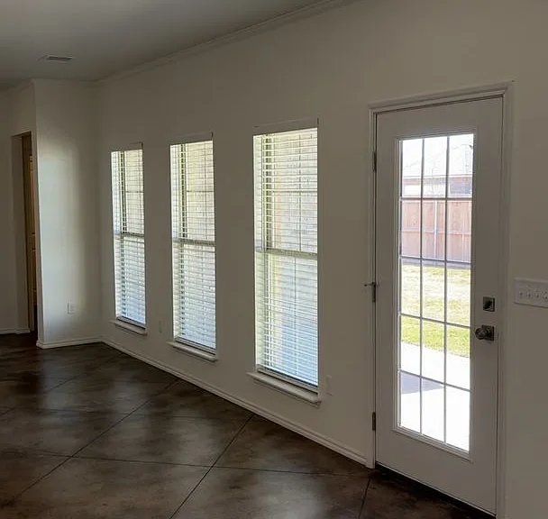 10507 Stone Meadow Dr — Photo 3
