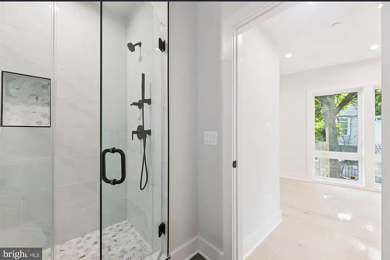 1 bed, 515 sqft, $2,300 — Photo 3