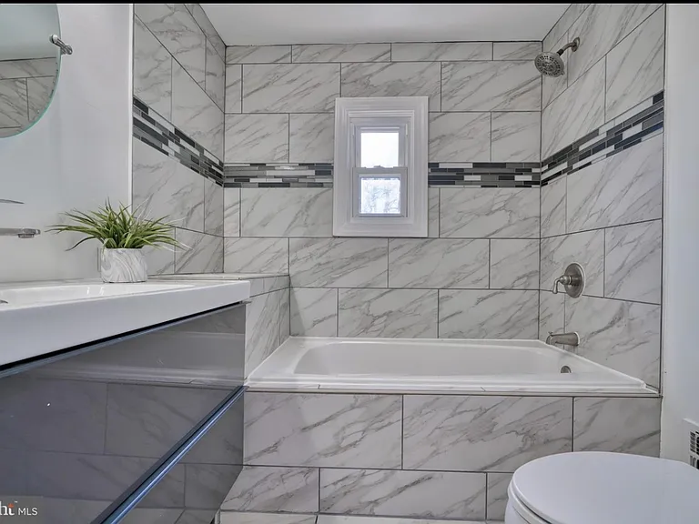 701 Platinum Ave — Photo 25