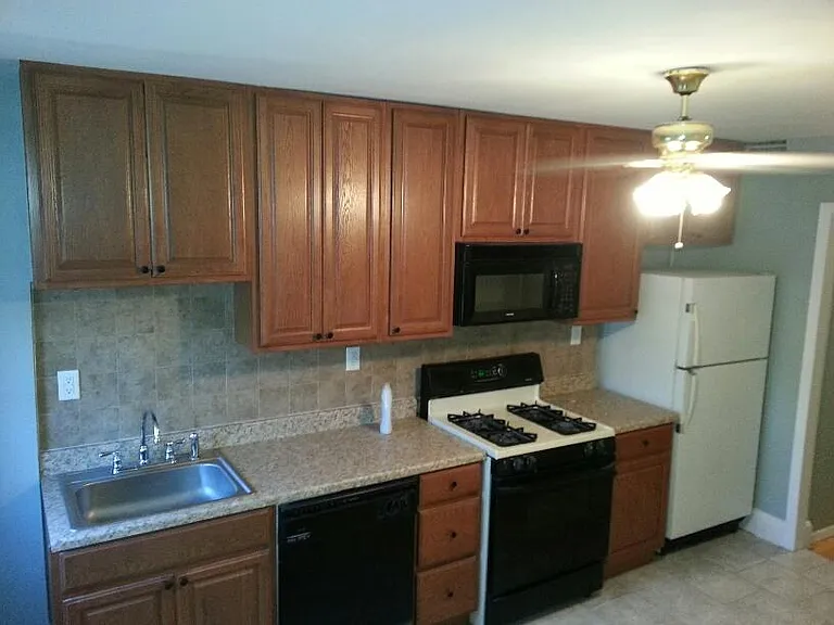 421 Garden St #3 — Photo 14