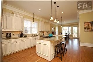 3rd image of 411 N Kings Grant Dr