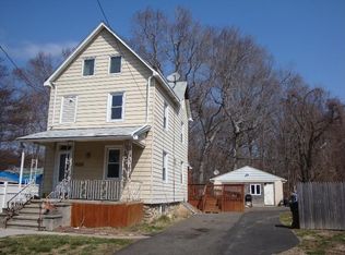 939 Douglass Ave, Elkins Park, PA 19027