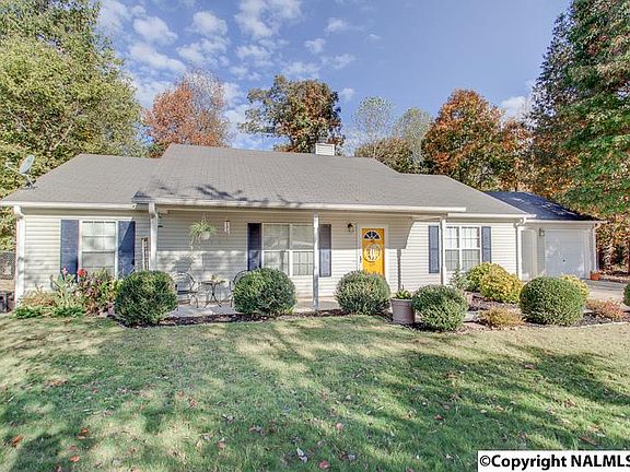 3rd image of 228 Old Country Ct