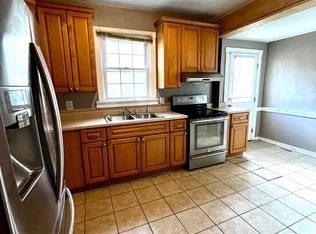 447 Broad St #1, Portsmouth, VA 23707