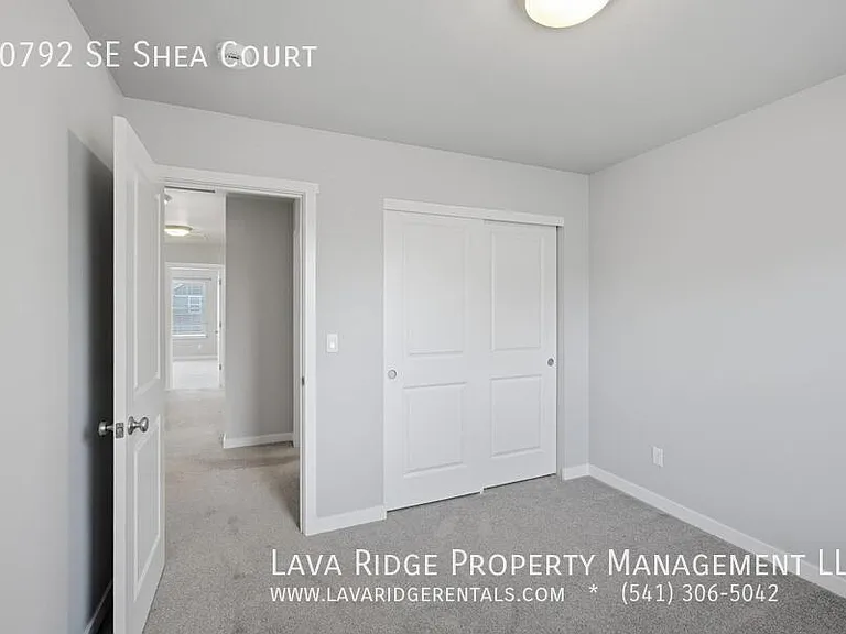 20792 SE Shea Ct — Photo 26