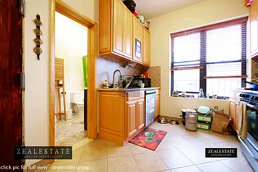 Rented by ZealEstate Group Inc