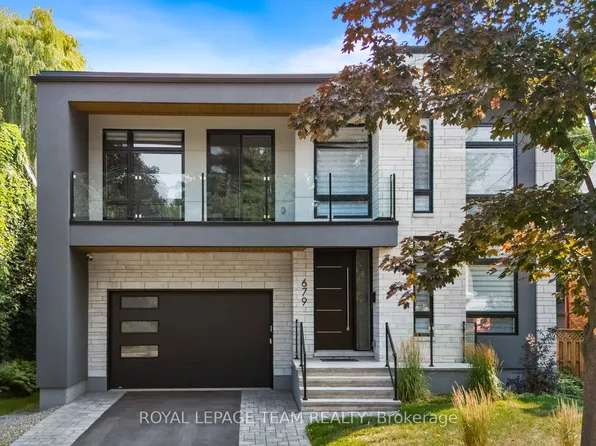 679 Broadview Ave, Ottawa, ON K2A 2L9