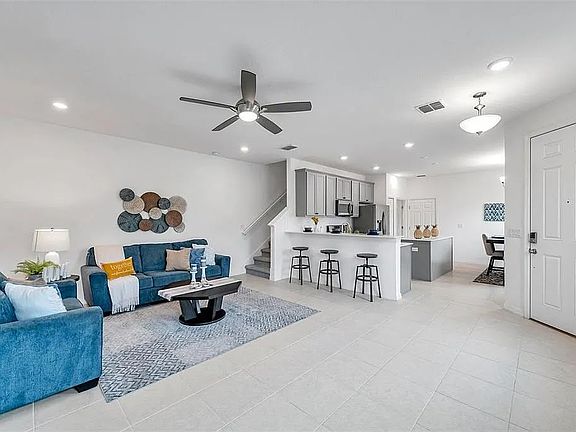 3rd image of 5728 Skytop Dr