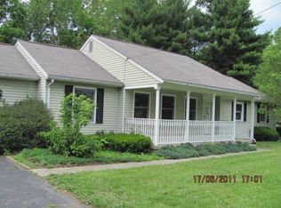 566 Kelley Ln, Newark, OH 43055