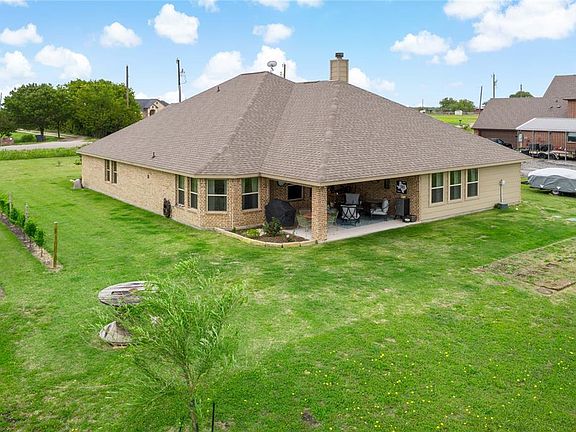 4th image of 8354 County Road 592