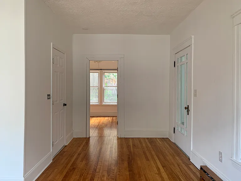 314 Plantation St — Photo 6