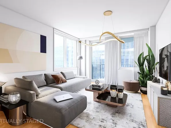 212 East 47th Street image 1 of 11