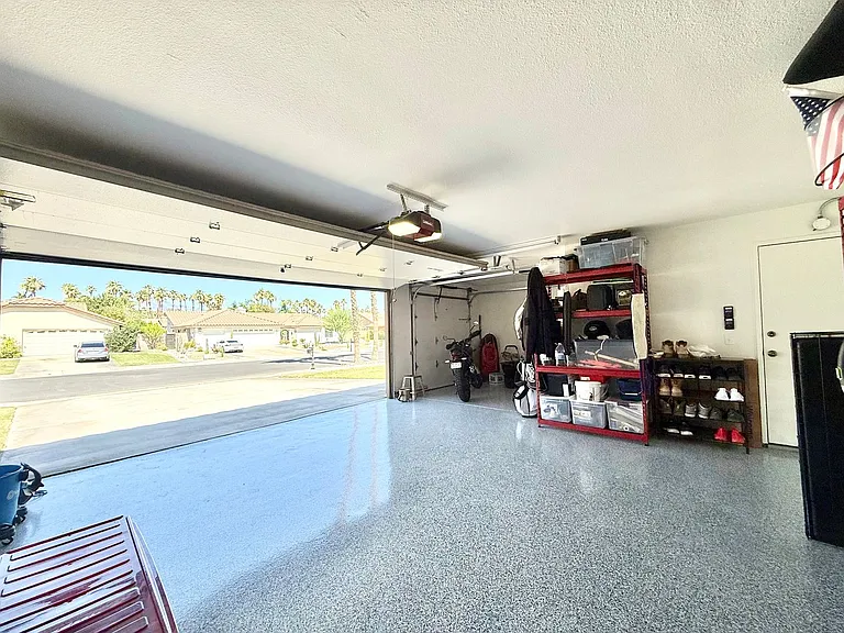 39850 Regency Way — Photo 18