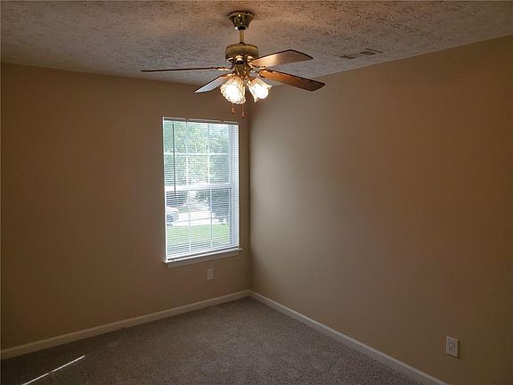 5th image of 4070 Medlock Park Dr