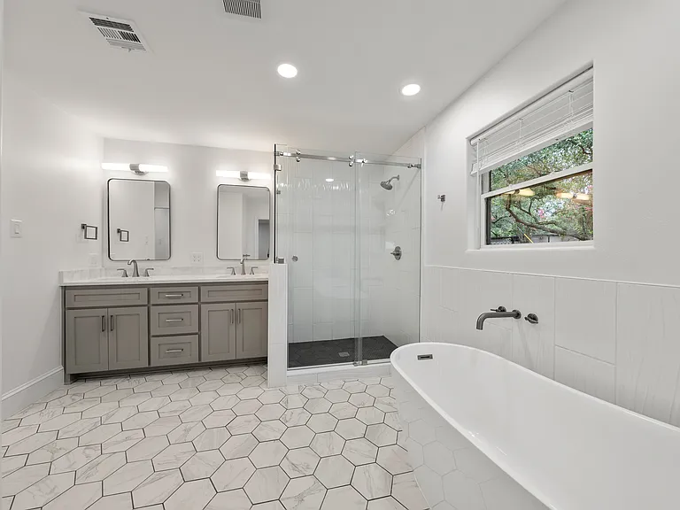 52055 Lockwood Dr — Photo 27