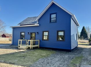 331 W Lincoln St, Utica, IL 61373