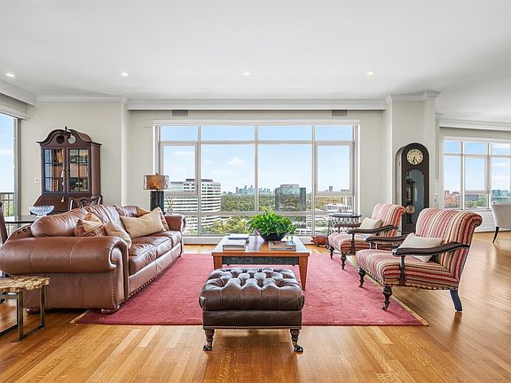 4th image of 1100 Uptown Park Blvd Unit 192