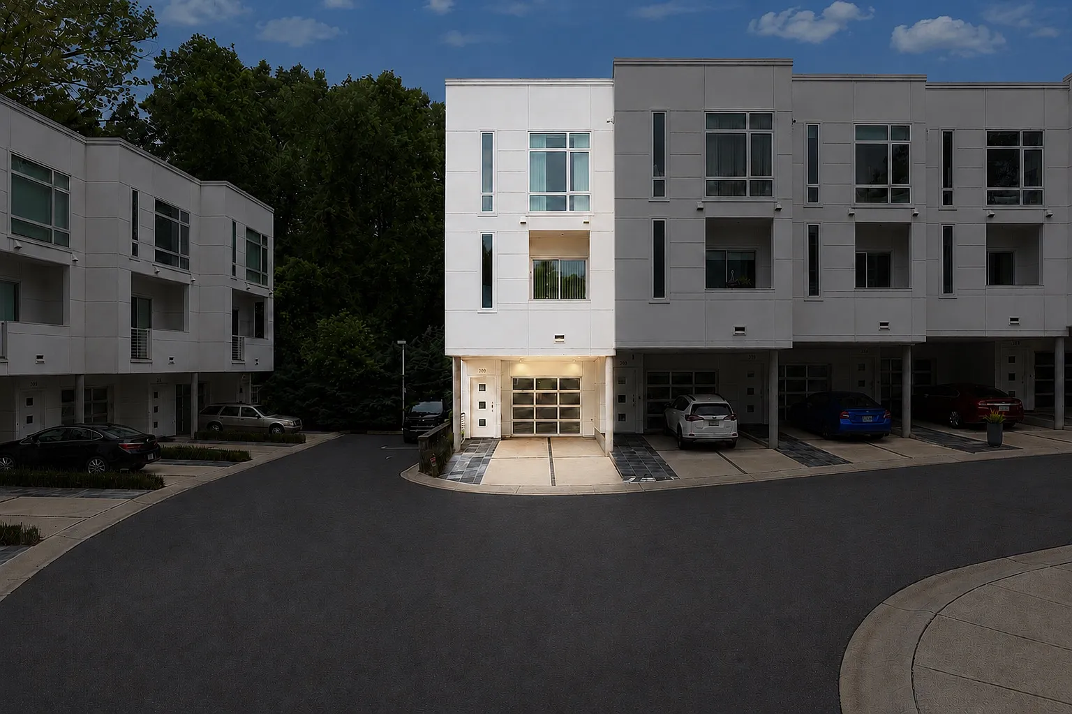 2 bed, 1368 sqft, $2,500 — Photo 2