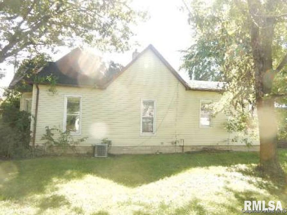 1st image of 104 N Newton St