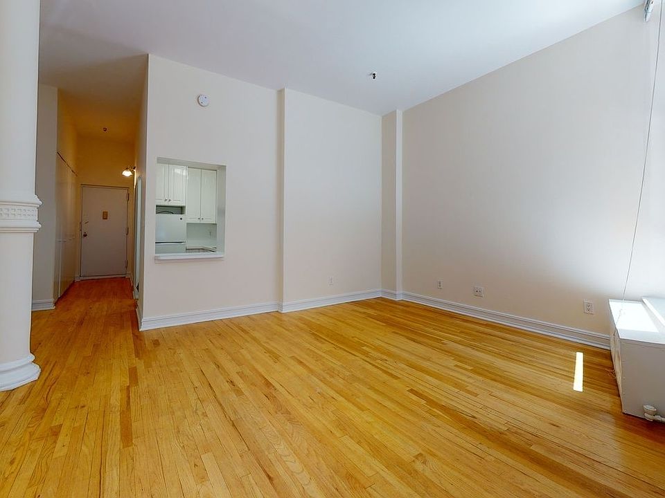1st image of 1 Astor Pl APT 2P