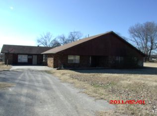 6897 E 138th Rd, Holdenville, OK 74848