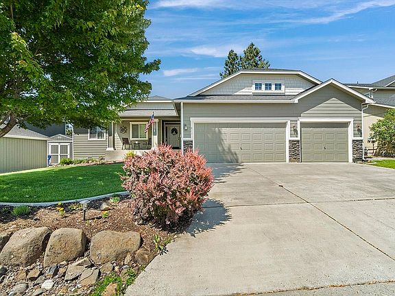 4th image of 817 E Bonnie Lynn Ln