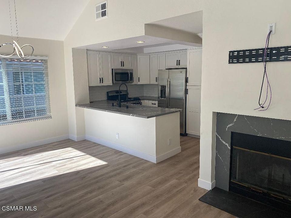 4240 Lost Hills Rd Agoura Hills, CA, 91301 Apartments for Rent Zillow