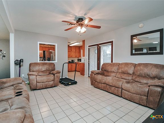 5th image of 3308 Erwin Ave