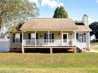 1 Skye Trl, Thomasville, NC 27360