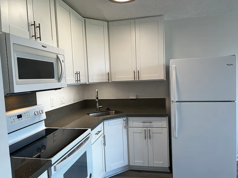 Kitchen and Appliances