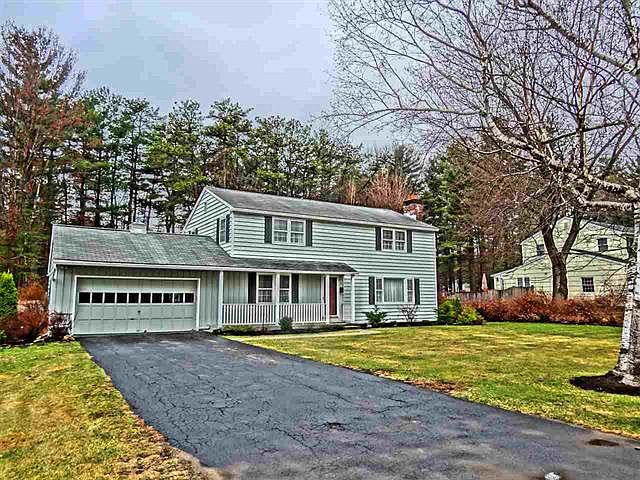 1st image of 4 Sherwood Dr