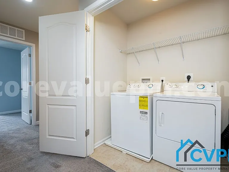 7014 Dannfield Ct — Photo 27