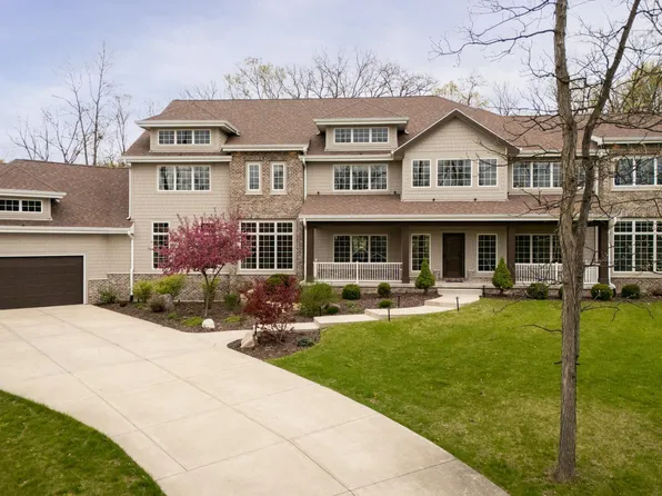 3182 Woodhill Cir, Verona, WI 53593