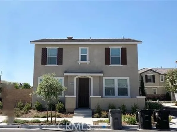 5993 Silveira St, Corona, CA 92880