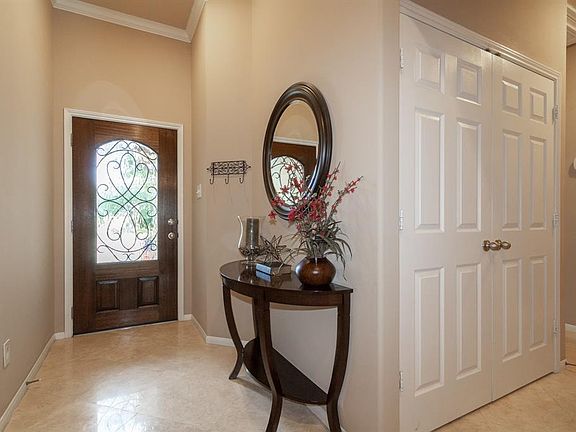 3rd image of 7401 Stone Arbor Ln