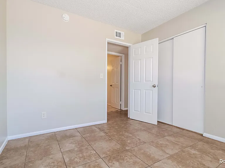 4810 W Desert Cove Ave — Photo 8