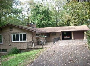 7780 Meadow Ln, Youngstown, OH