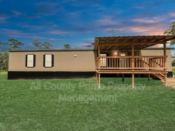 1560 Brown Rd, Willis, TX 77378