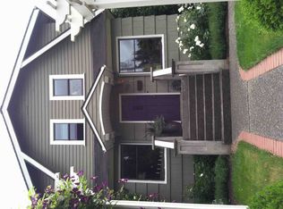 7022 21st Ave NE, Seattle, WA 98115